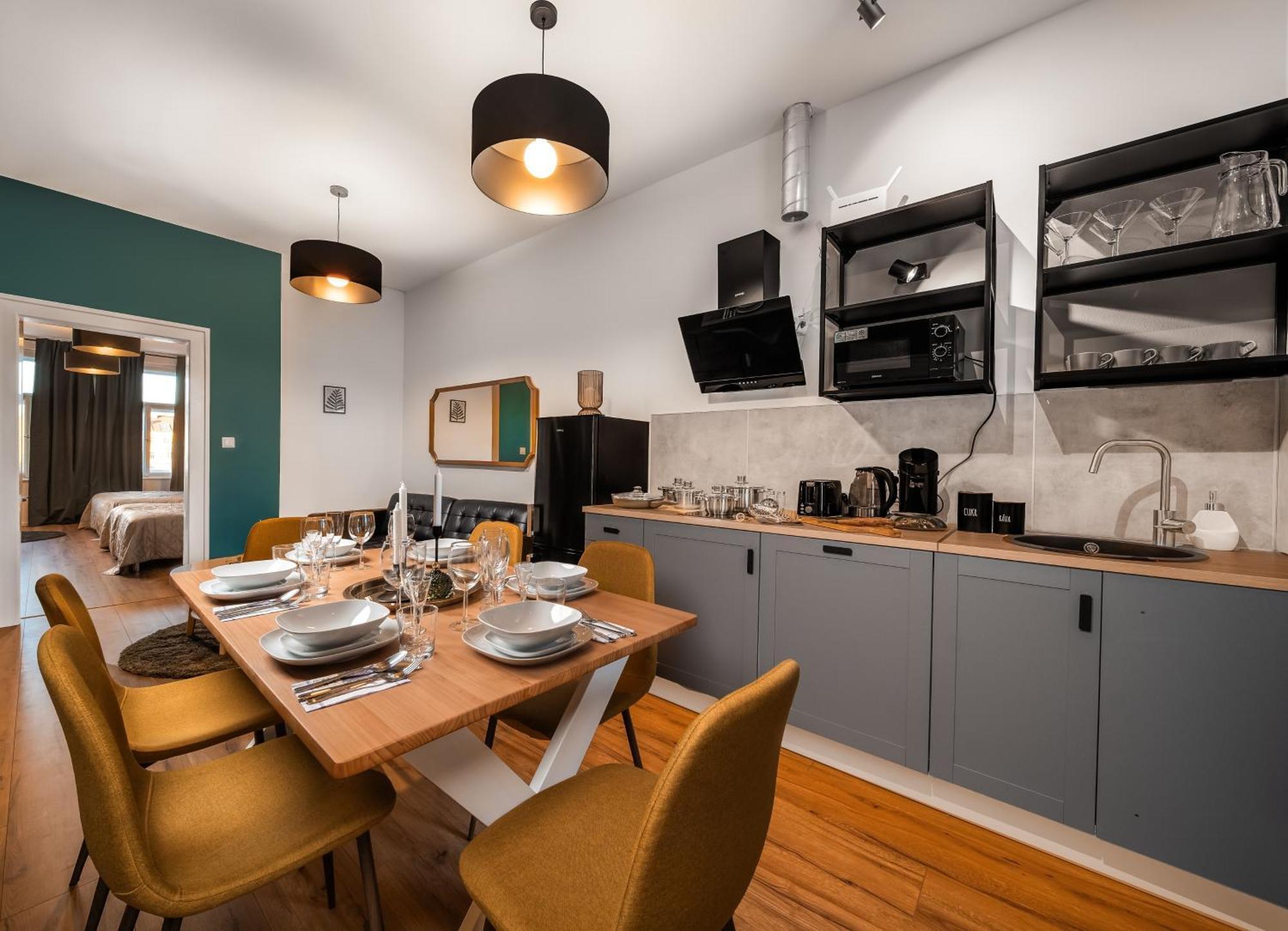 Royal Square View Residence — Photos 1